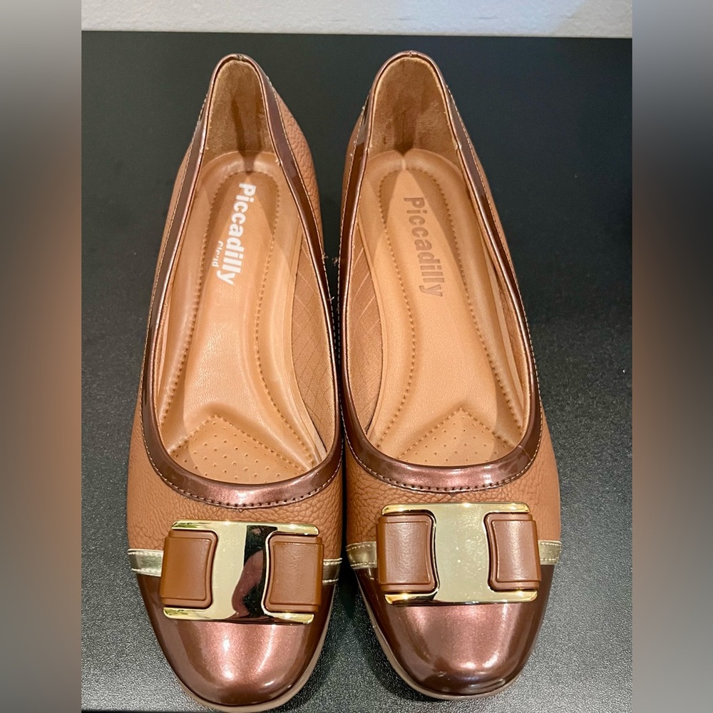 Picadilly Fashion Tan and Metallic Bronze Moccasins